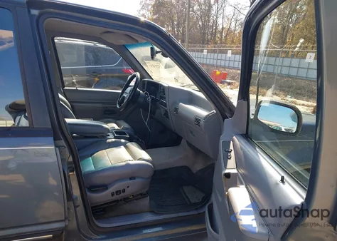 1994 Ford Explorer z USA, uszkodzony, nr VIN 1FMDU34X6RUB10986